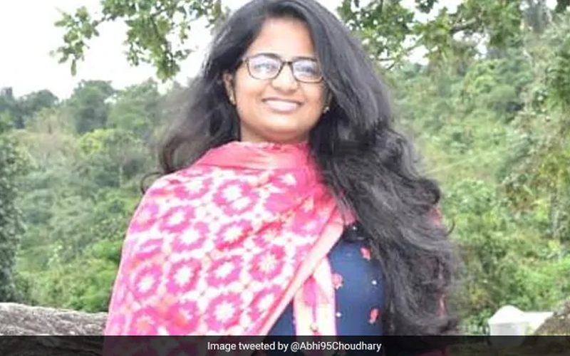 Kerala girl who embraced Islam denies 'love jihad' claim