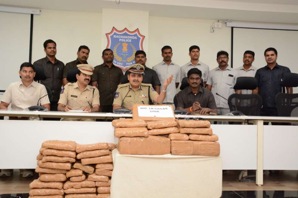 Ganja smuggling racket busted, six held in Hyderabad