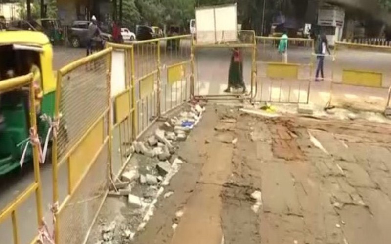 Bengaluru roads: A nightmare to the locals!