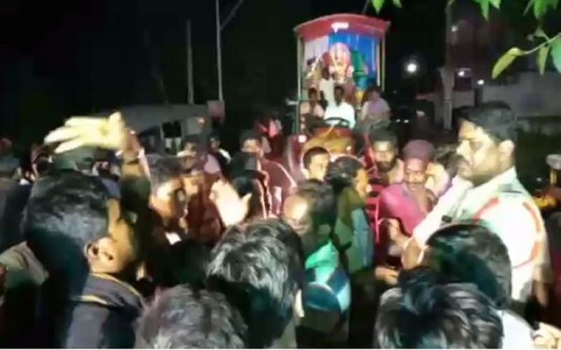 Andhra: 2 injured in clash during Dussehra procession