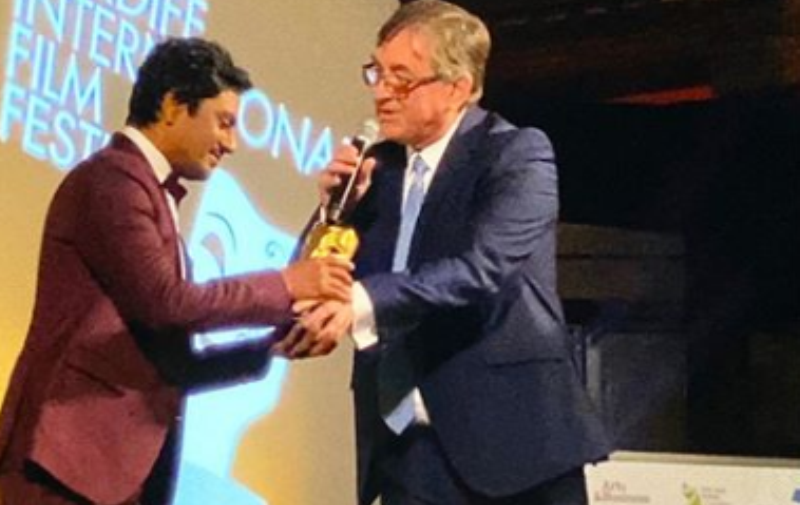 Nawazuddin receives Golden Dragon Award at Cardiff Film Fest