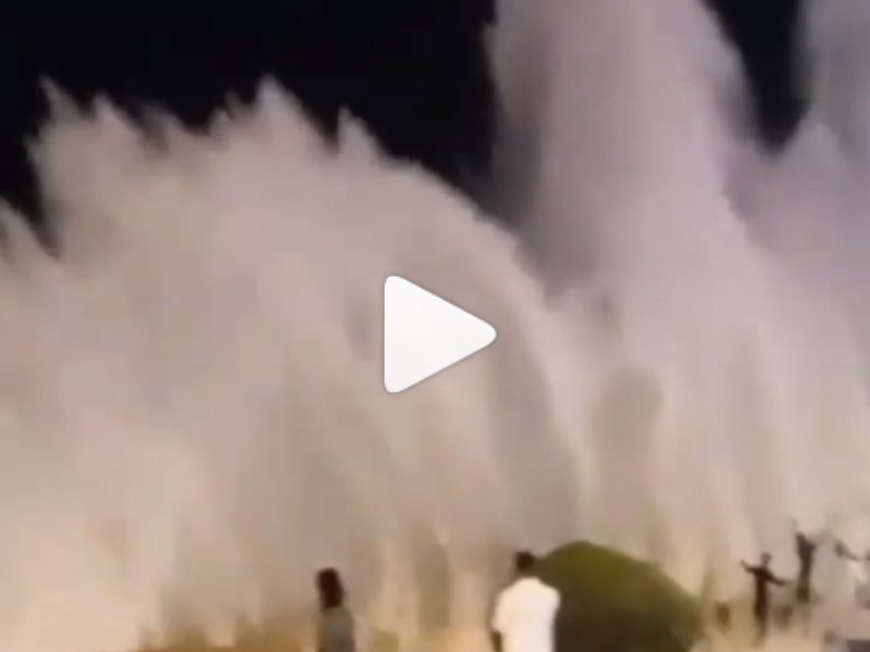 Cyclone Kyarr: High waves hit Oman, video goes viral