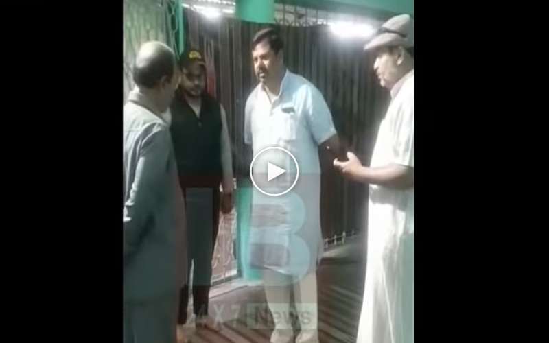 Raja Singh visits Masjid in Goshamahal