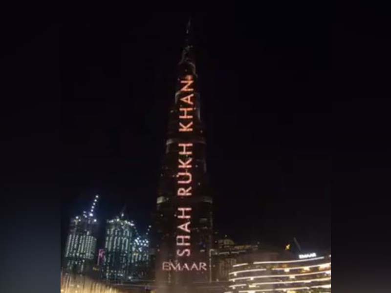 Burj Khalifa lit up with SRK's name on his 54th birthday