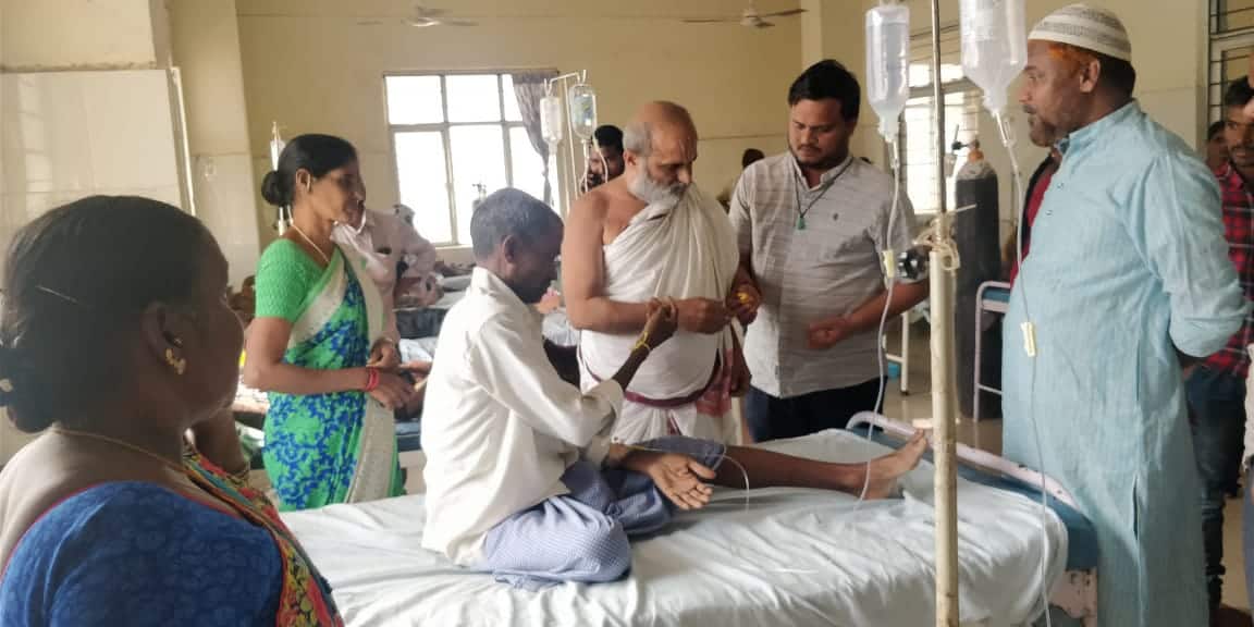 Chilkur Balaji temple’s head priest visits MNJ Hospital