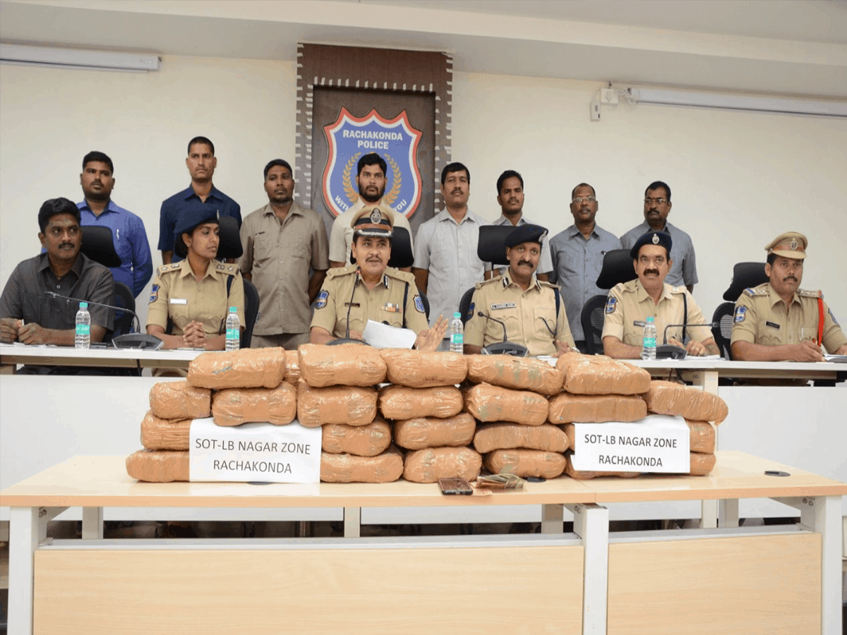 Three interstate drug peddlers held in Hyderabad