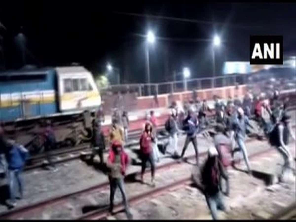 FIR registered after police exam candidates create ruckus at Bihar railway station
