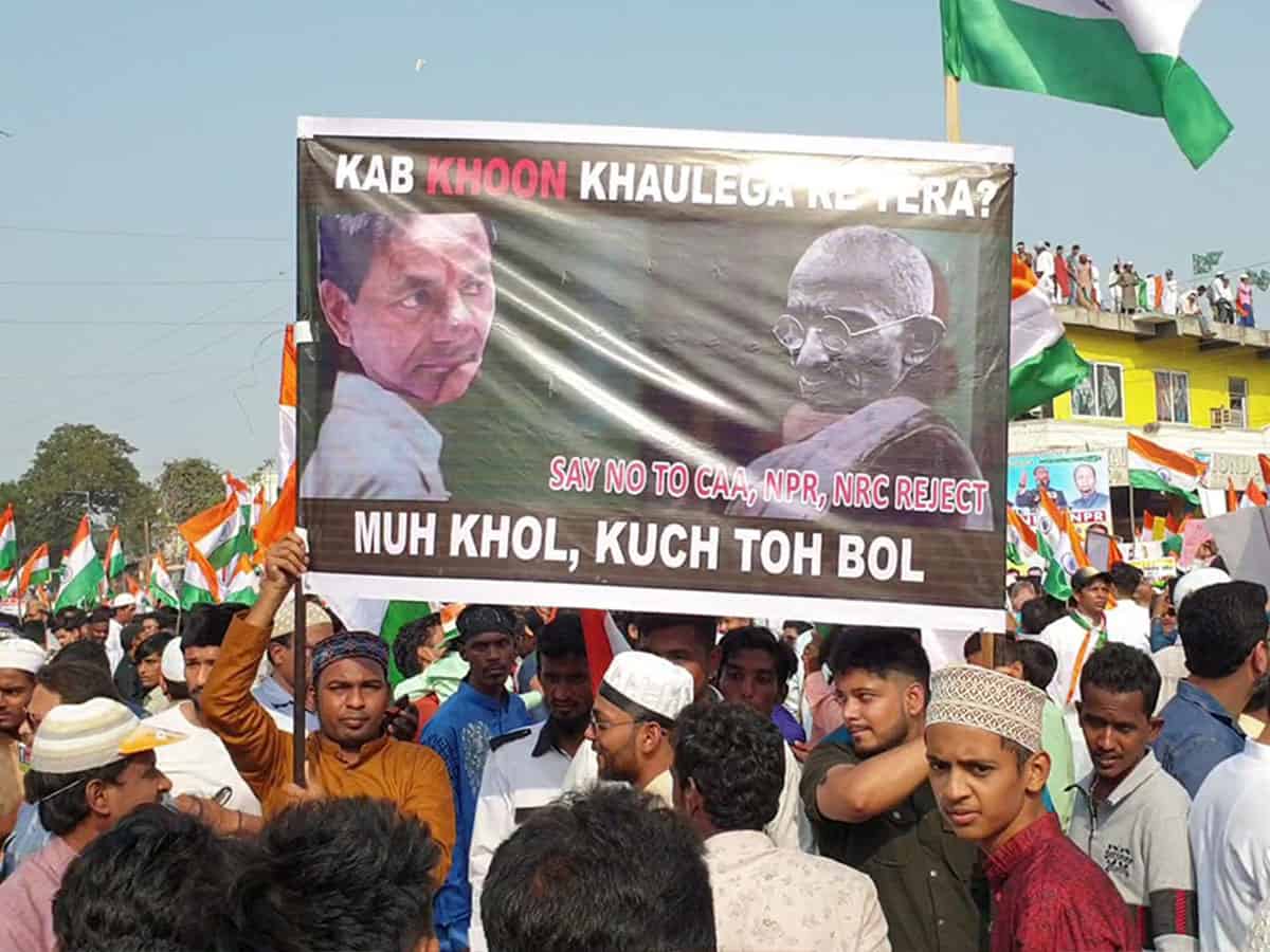 Anti-KCR banners surface at Hyderabad CAA protest meeting