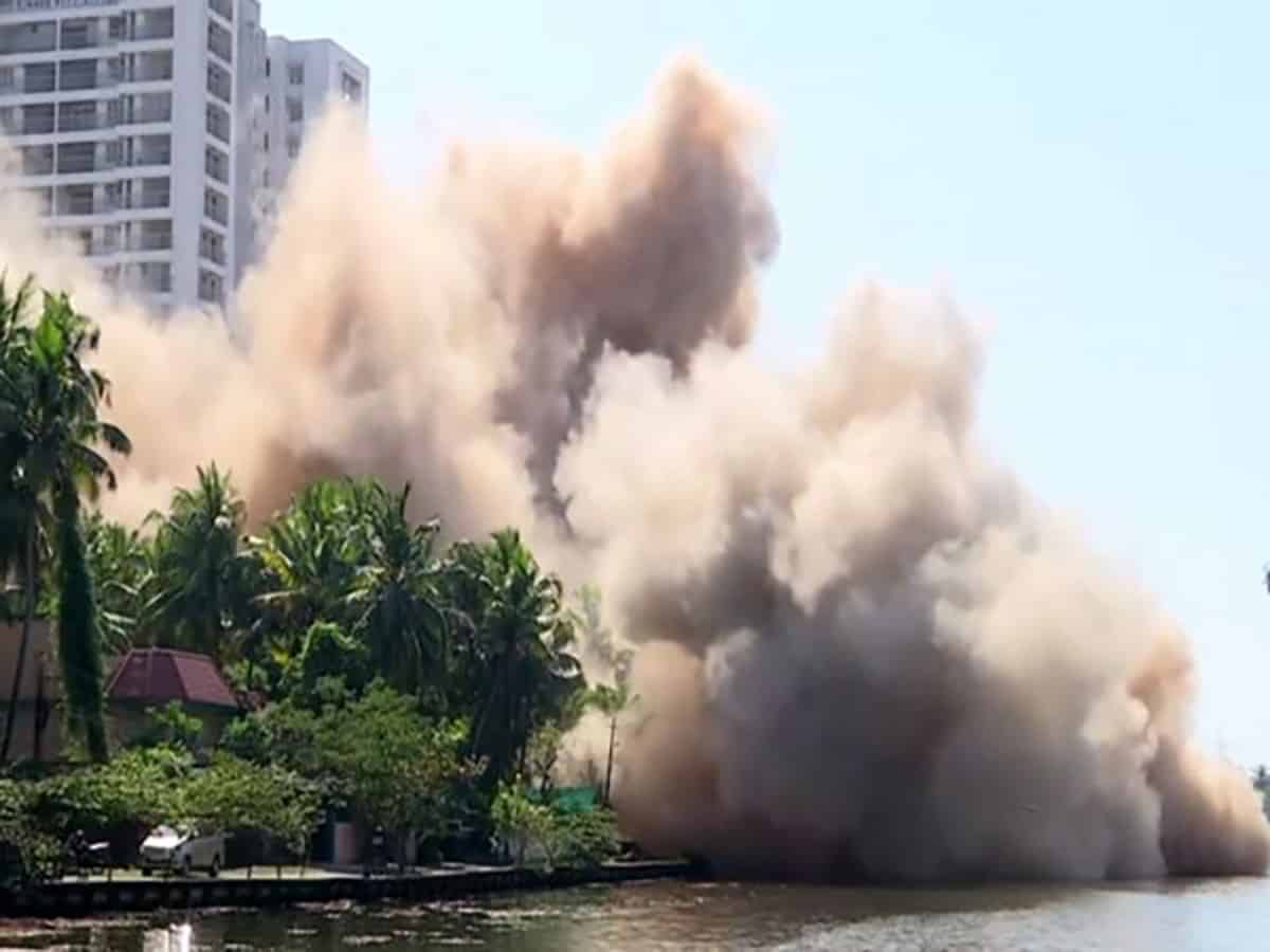 Fourth and last Maradu residential apartment demolished in Kochi