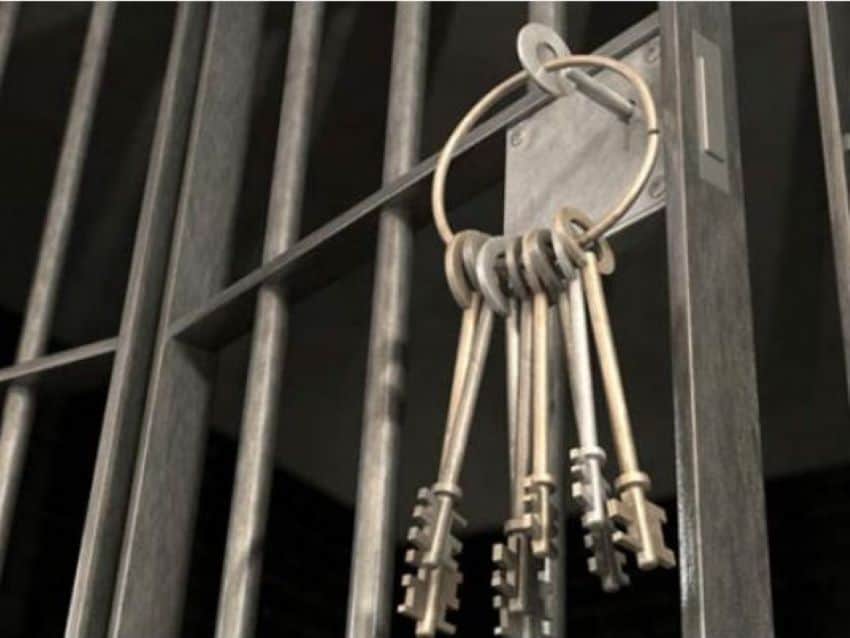 Robbers get 7 years jail in a dacoity case