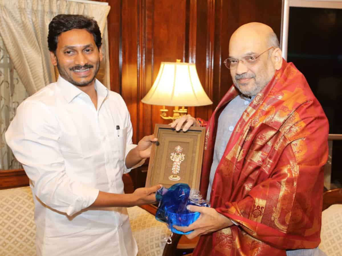 Post Delhi defeat, is BJP trying to back Jagan against Naidu?