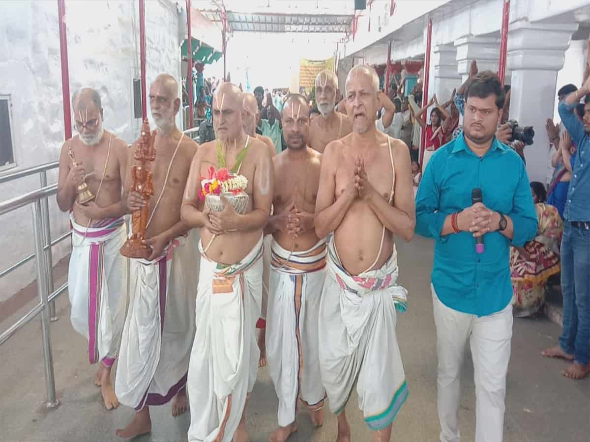 Special prayer held at Chilkur Temple for Coronavirus victims