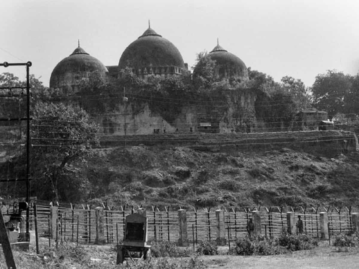 Babri mosquBabri mosque at Ayodhya demolished on 6th December 1992