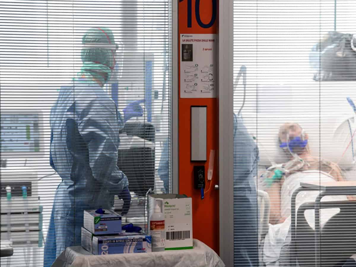 Europe crosses 30,063 coronavirus deaths