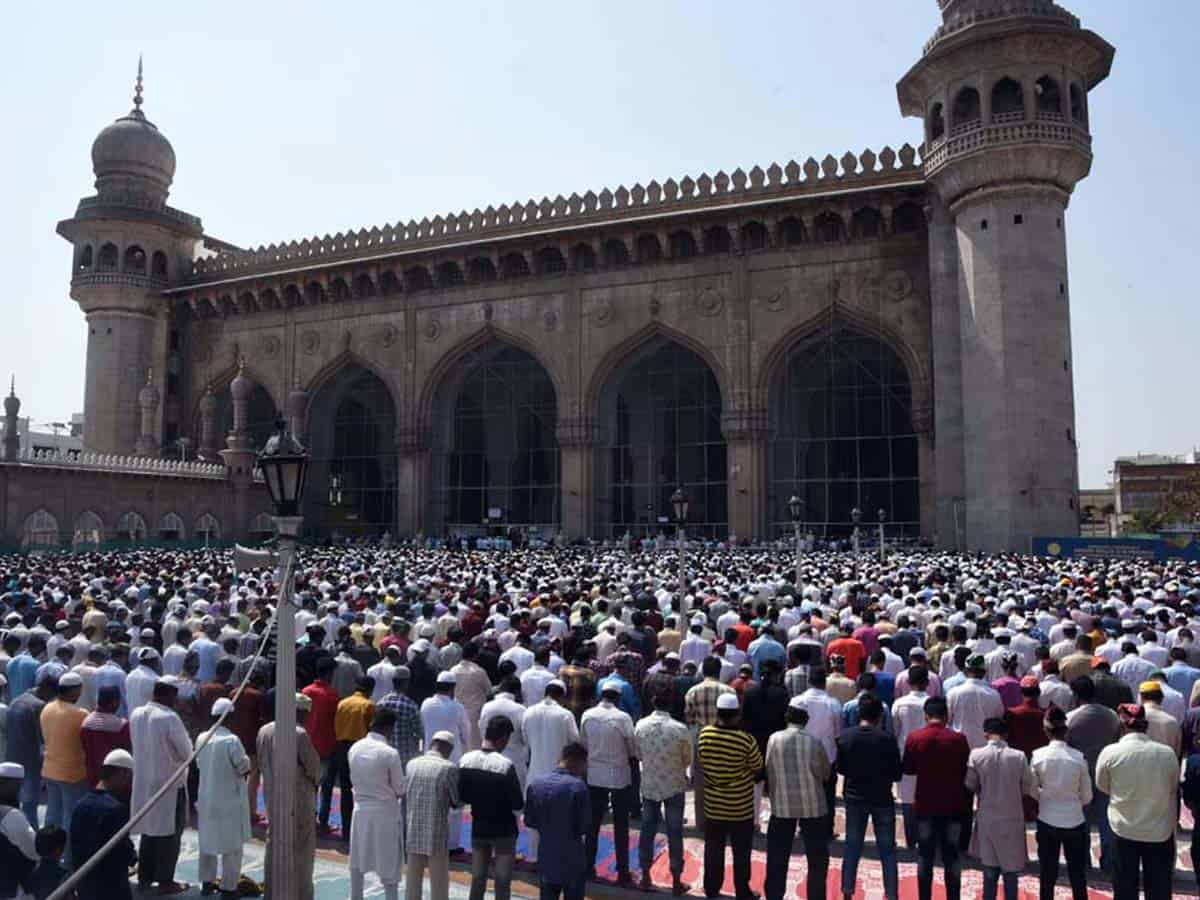 Special supplications at mosques in Hyd to ward off pandemic