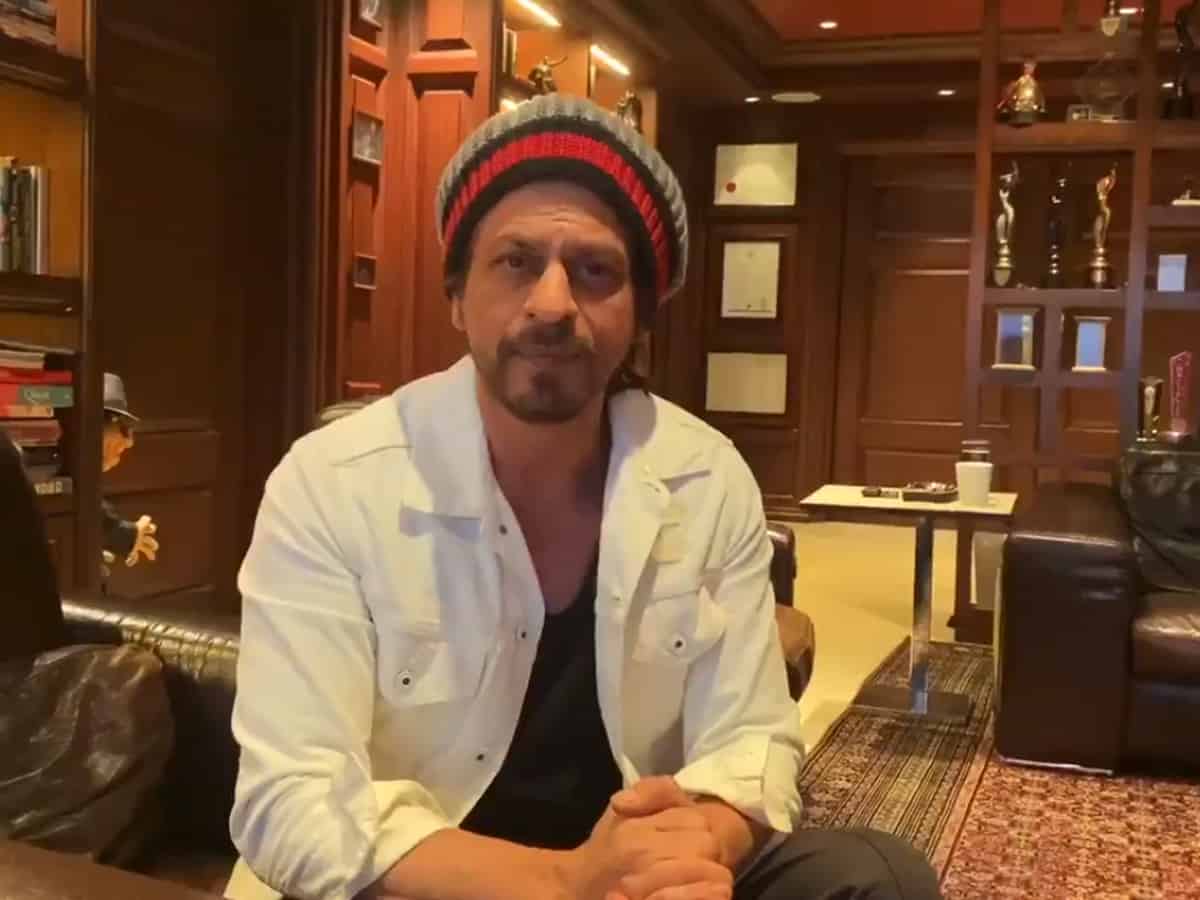 SRK urges people to donate towards PPE for healthcare workers