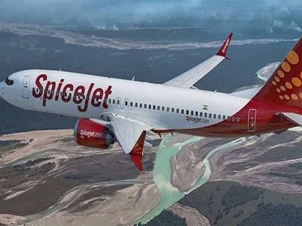 Hyderabad: SpiceJet flight returns to RGIA post glitch
