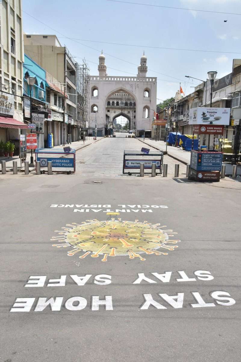 Coronavirus awareness graffiti at Charminar