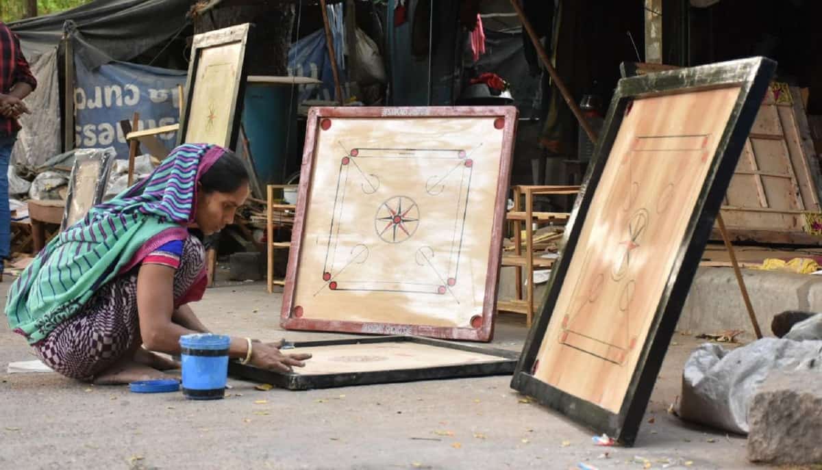 Carrom board sale soars as many homebound try to pass time