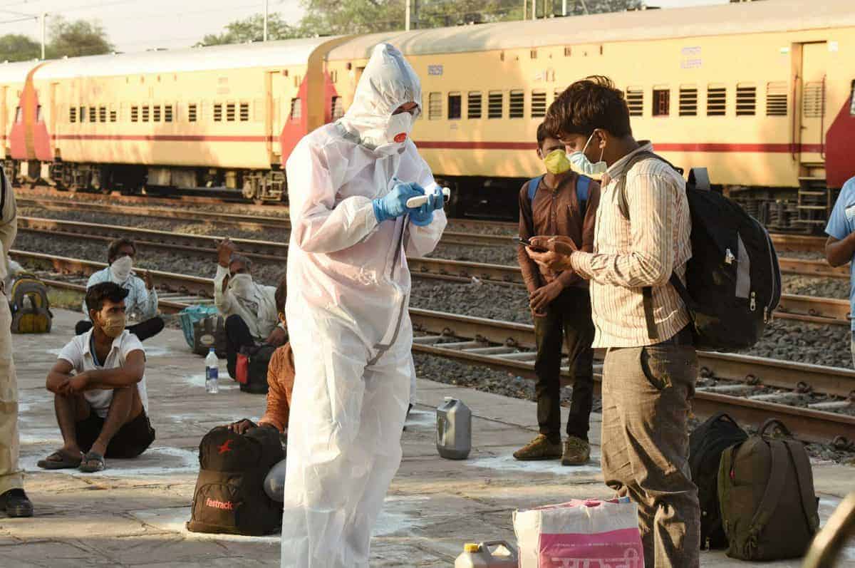 Indian railways send 2.10 lakh migrants back home