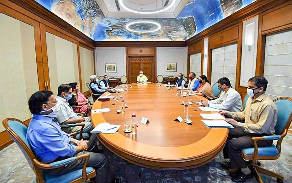 Photos: PM Modi chairs a meeting