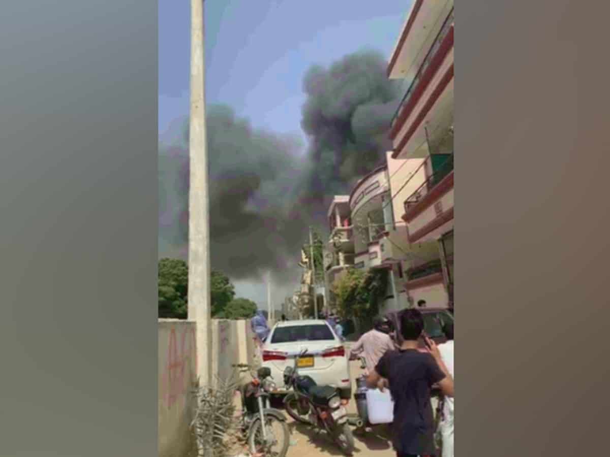 PIA aircraft crashes in a residential area near Karachi airport