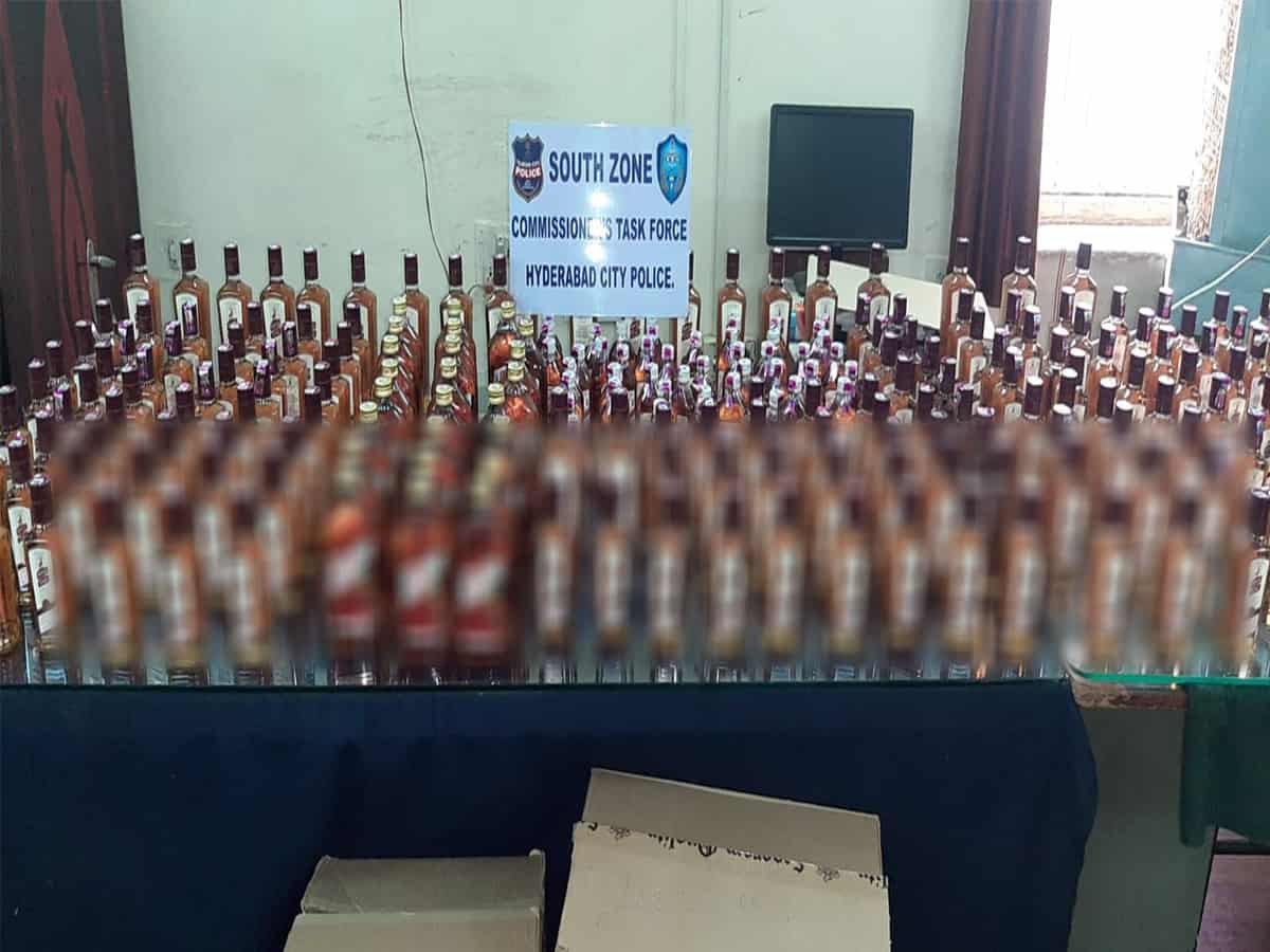 Hyderabad: 2 nabbed for selling liquor in house