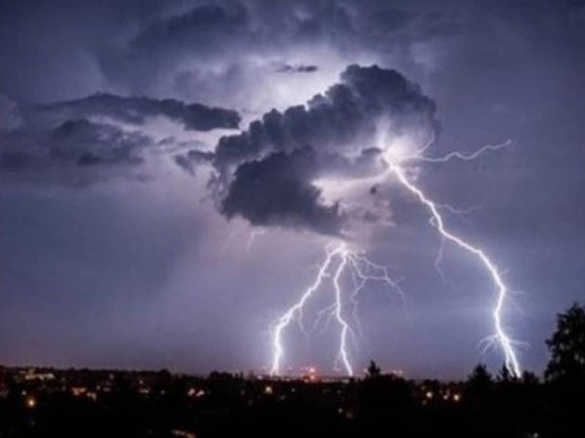 Lightning storm causes widespread blackouts in Australian state