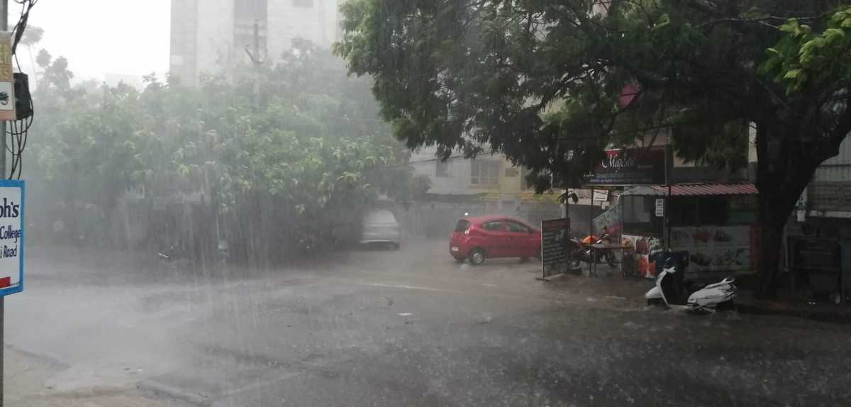 Heavy rains lash parts of Hyderabad