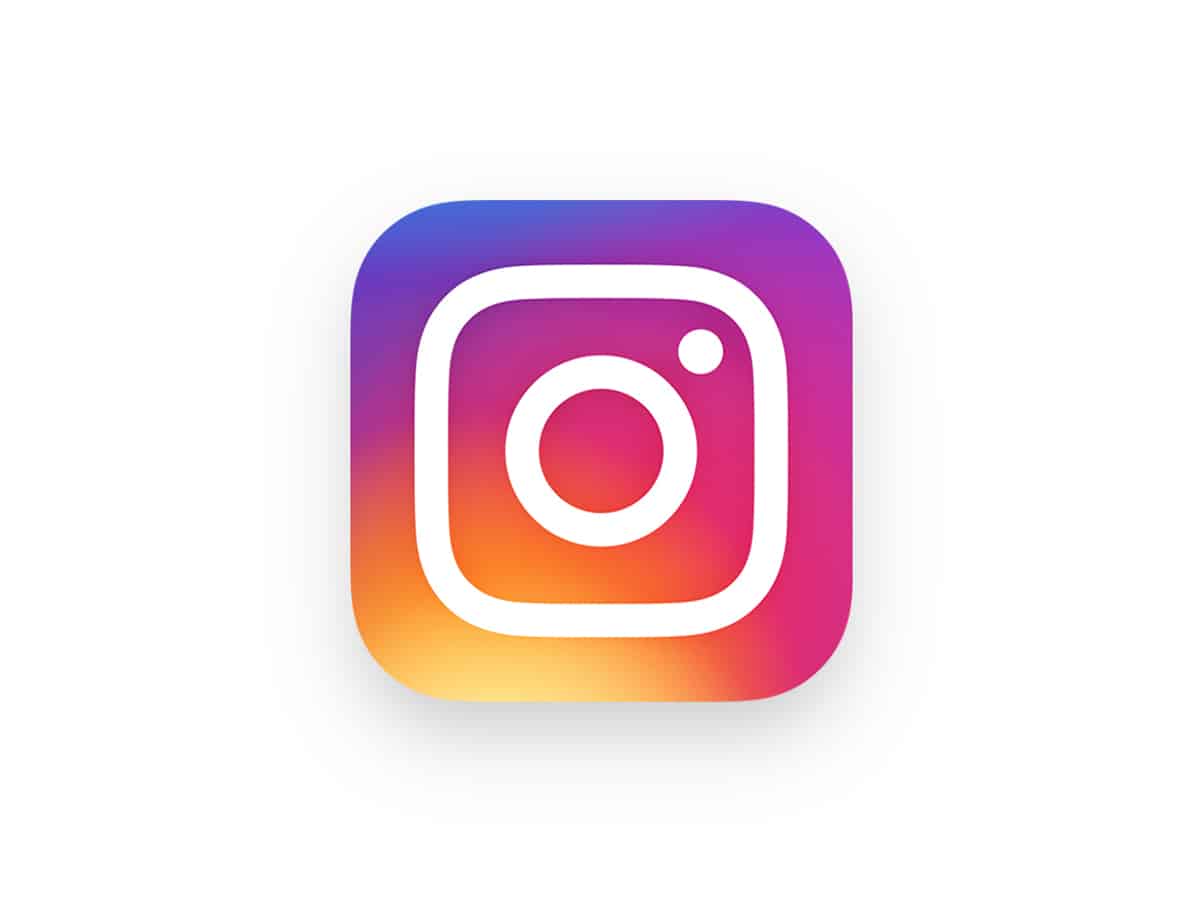 Instagram tells users not to embed photos on other websites