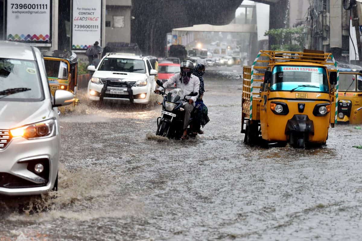 Monsoons arrive in Hyderabad