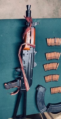 Arms, ammunition, brown sugar seized in Kashmir