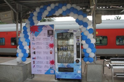 B'luru railway station installs mask, sanitiser vending machines