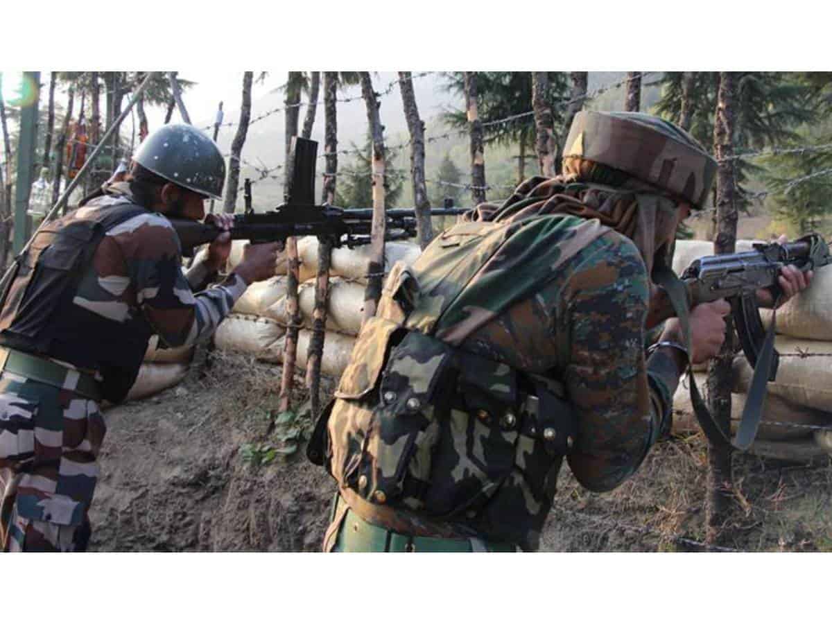Pak violates ceasefire on LoC in Poonch
