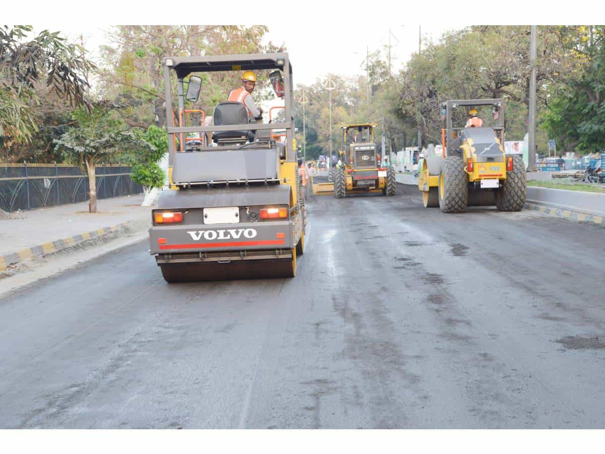 GHMC completes road repair works worth 450 Cr during lockdown