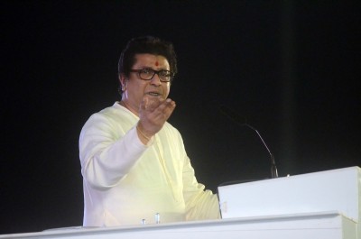 Raj Thackeray warns CM over power bill shocks