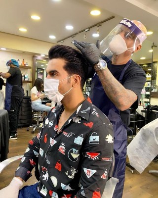 RajKummar Rao shares glimpse from his salon visit amid pandemic