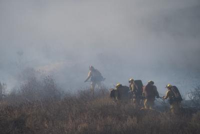 Wildfire rages near Arizona-Utah state line