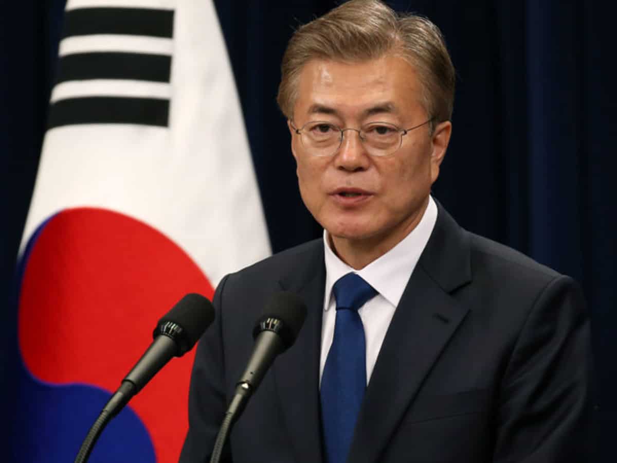 S.Korea sees 'high chances' of defector crossing into North