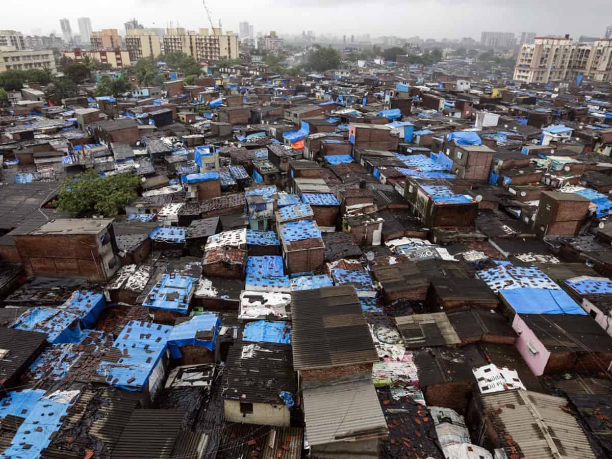 Government paying no attention to situation in slums during COVID times