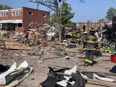 1 dead, 6 injured, 3 homes destroyed in Baltimore gas explosion (Ld)