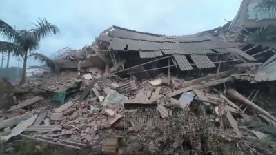 25 rescued, many feared trapped after building collapses in Maha (Ld)