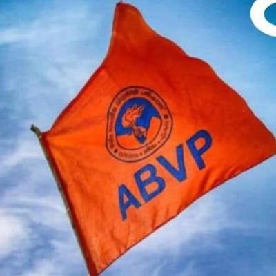 ABVP activists caned for blocking Maha minister's car