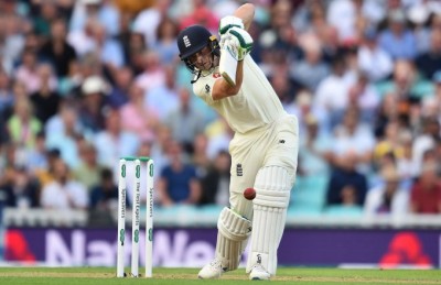 Eng v Pak 3rd Test: Crawley nears maiden ton as England reach 184/4 (Tea)