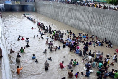 Pakistan lacks modern flood warning system