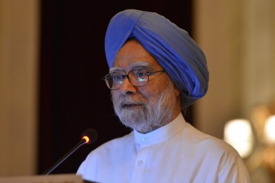 'Profound sorrow' at Mukherjee's demise: Manmohan Singh