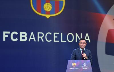 Signing Neymar unfeasible in these trying times, says Barca chief