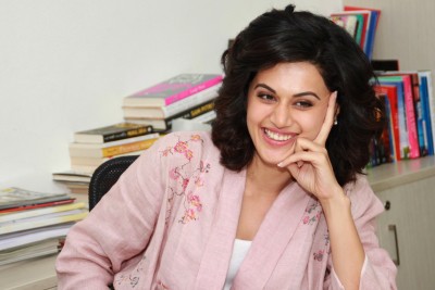 Taapsee eats right to acquire athlete's look for 'Rashmi Rocket'