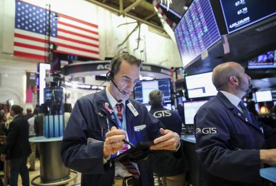 US stocks end higher as tech shares rally