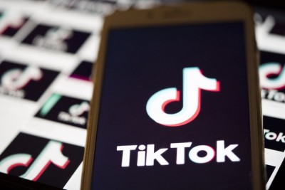 Walmart joins Microsoft to bid for TikTok: Report (Ld)